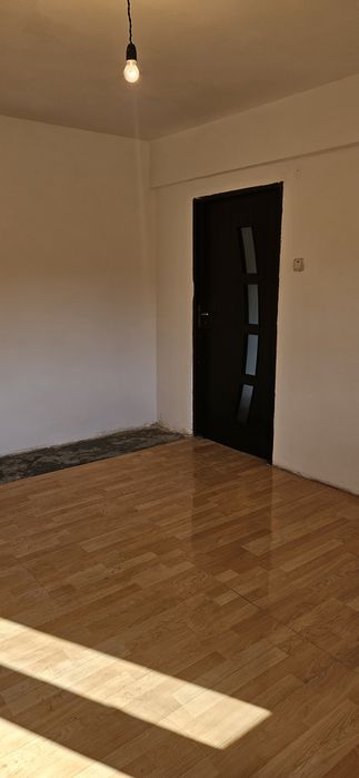 Apaetament 2 camere ,parter.