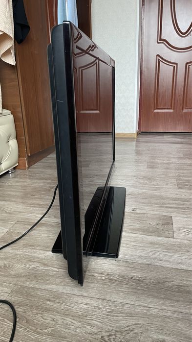 продам телевизор Самсунг