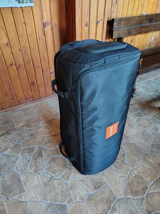 Продавам Аудио система JBL Partybox 710