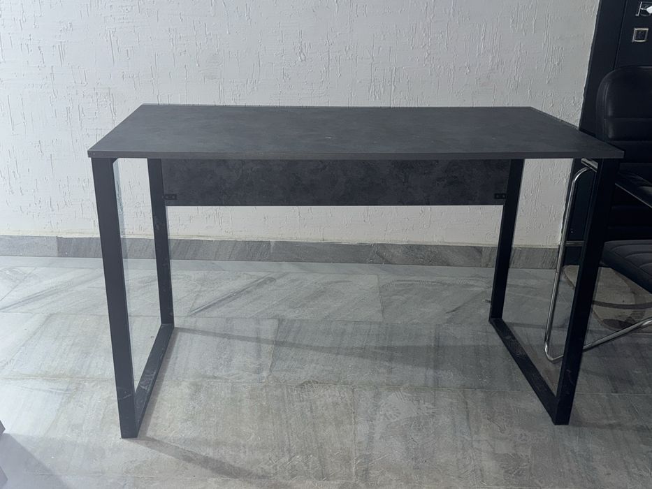 2 ta loft stol 3 ta stul sotiladi 1mln