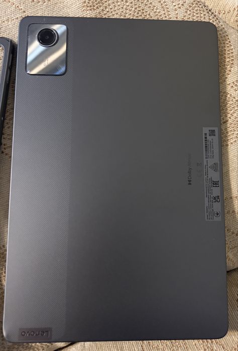 Tableta Lenovo TAB m11