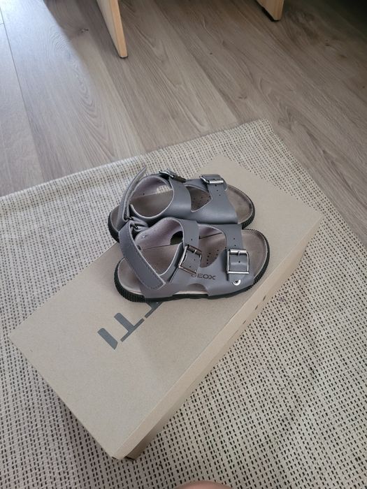 Sandale baieti mărimea 25