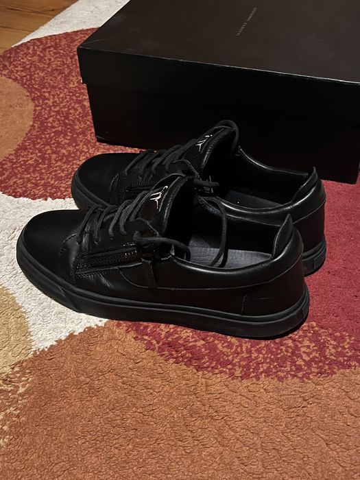Giuseppe Zanotti Black Leather Sneakers
