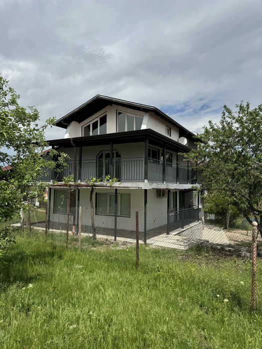 Продава се Къща в с. Драговищица, Област София-област - 383 кв.м за 993 €/кв.м - Снимка #4