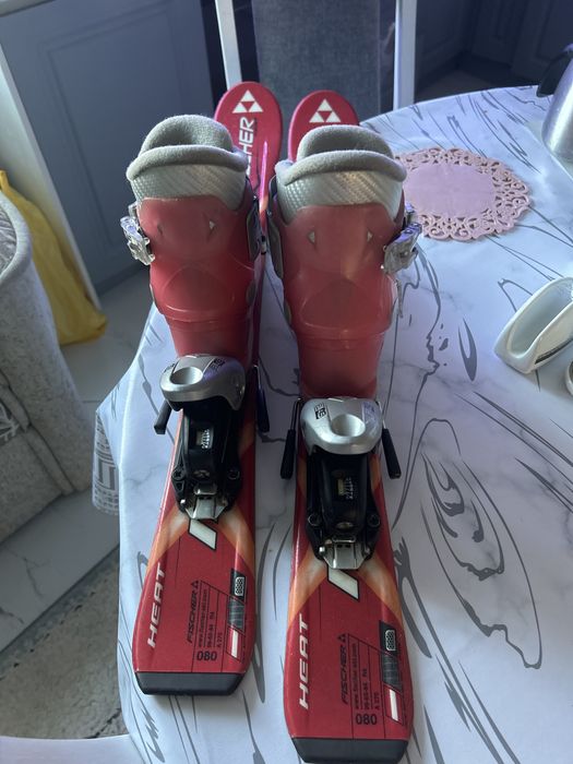 Лыжы продам детскую