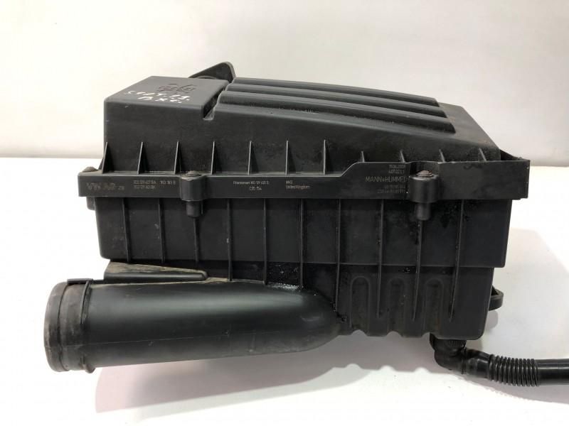 Carcasa filtru aer Volkswagen Golf 5 3C0129607BA 1.9 tdi BLS