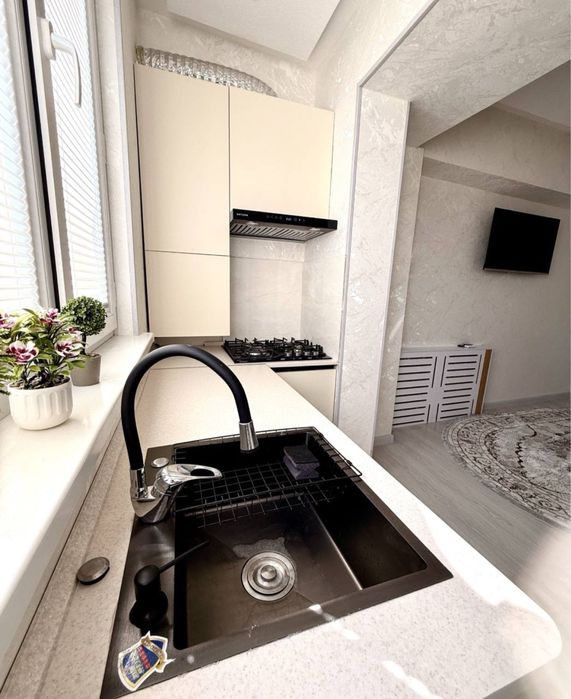 ЦУМ Туркменское посольство Продается 2х ком 47м2 Евро люкс