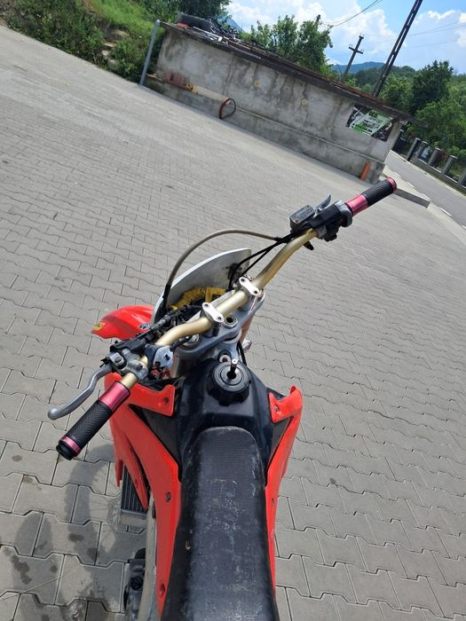Vând Honda crf 450