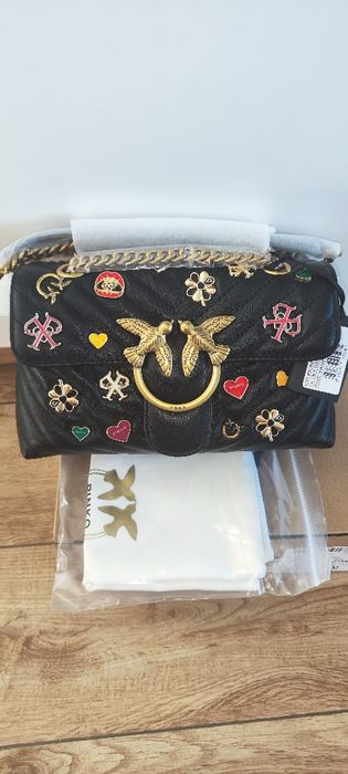 Нова чанта Pinko естествена кожа