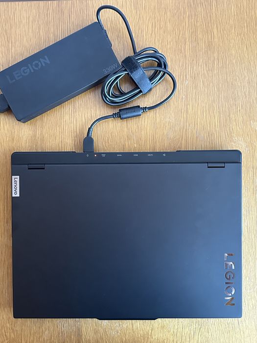 Laptop Lenovo Legion Pro 7 i9 14900HX Nvidia RTX 4090  32GB RAM DDR5 1TB SSD Garanție 8 Luni
