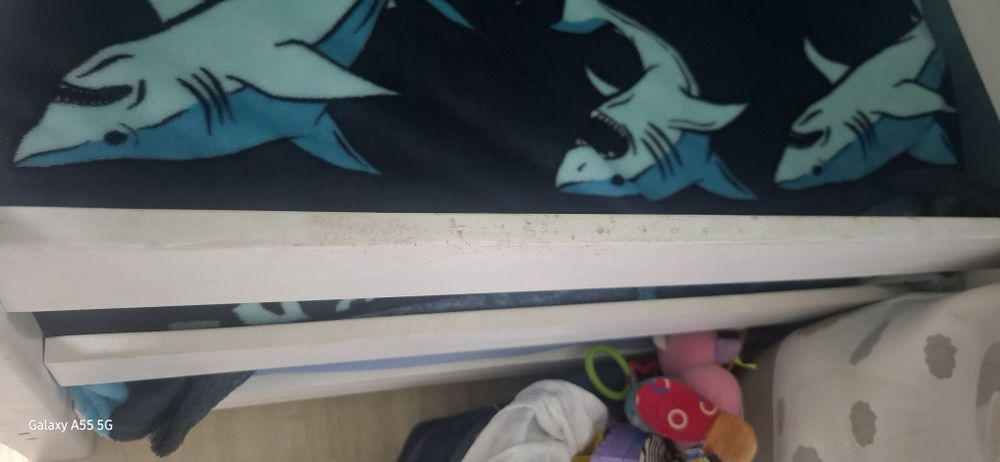 Двухярусная кровать