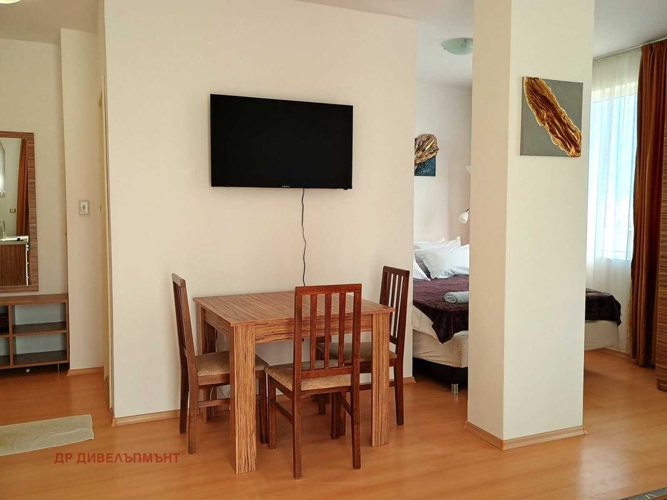 Дава се под наем Едностаен апартамент в к.к. Слънчев бряг - 60 кв.м за 173.4 € - Снимка #4