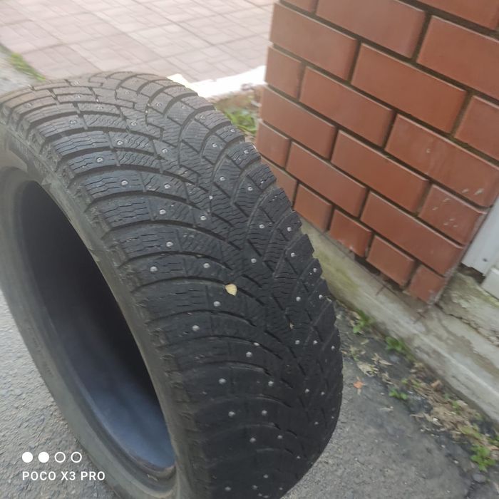 Продам зимние шины размер 21 275/50