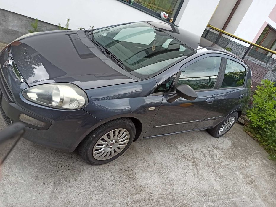 FIAT Punto 2010 — imagine 2