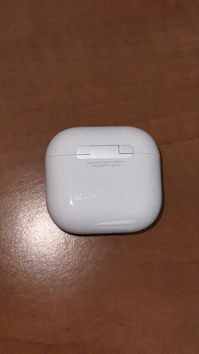 Apple AirPods 4 – Calitate Premium