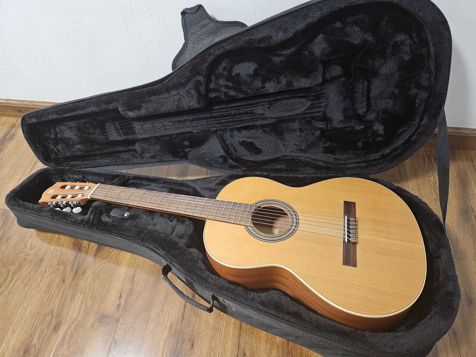 Новая испанская классическая гитара Alhambra Z-Nature