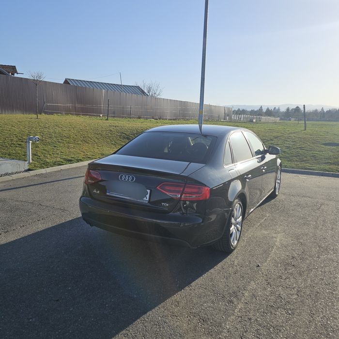 Audi A4 B8 2011 2.0 TDI 120CP – investiții, piese premium