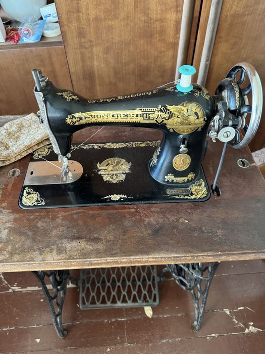 Шевна машина Singer работеща