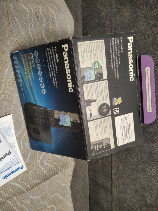Радио-телефон Panasonic KX-TGH210