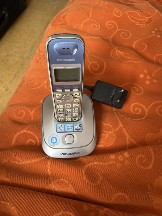 Продается домашний телефон