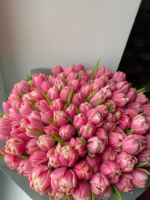 Букет тюльпана на 8 Марта