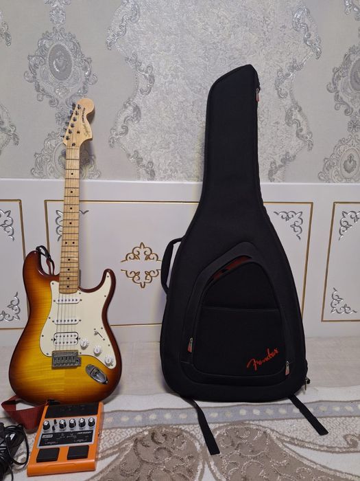 Продаётся электрогитара Fender Squier Stratocaster.