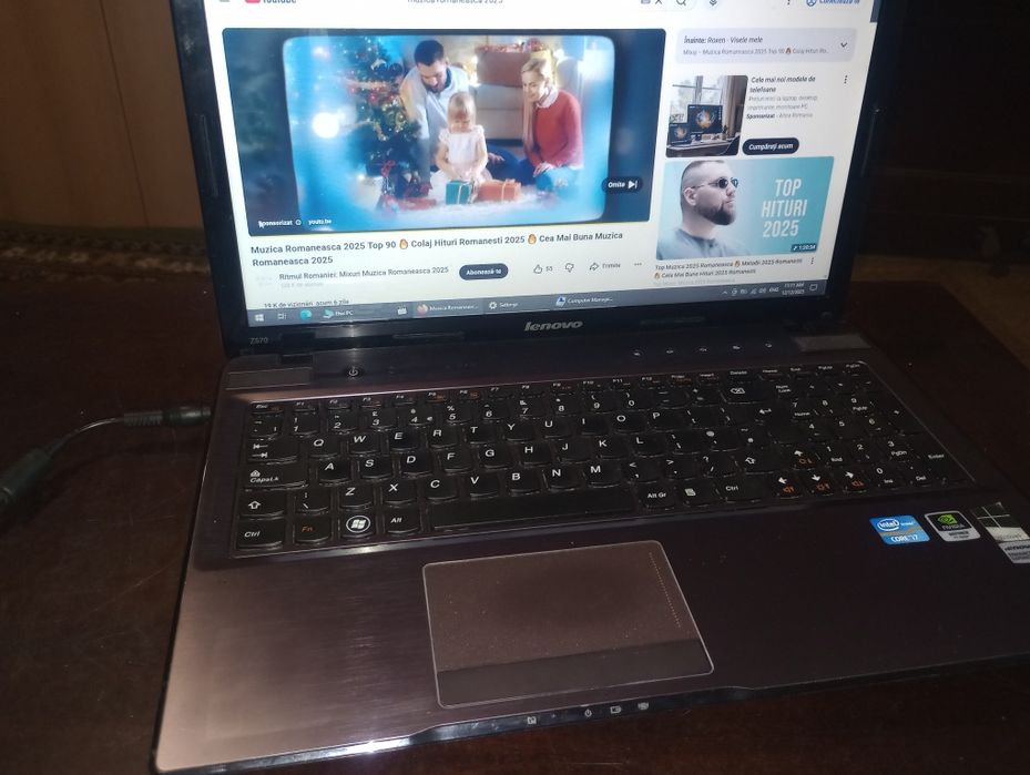 Lenovo Ideapad, Intel i7, video dedicat, 8 gb ram, Office instalat