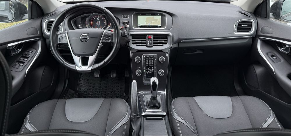 Volvo V40 2 litri euro 6 Facelift 2017