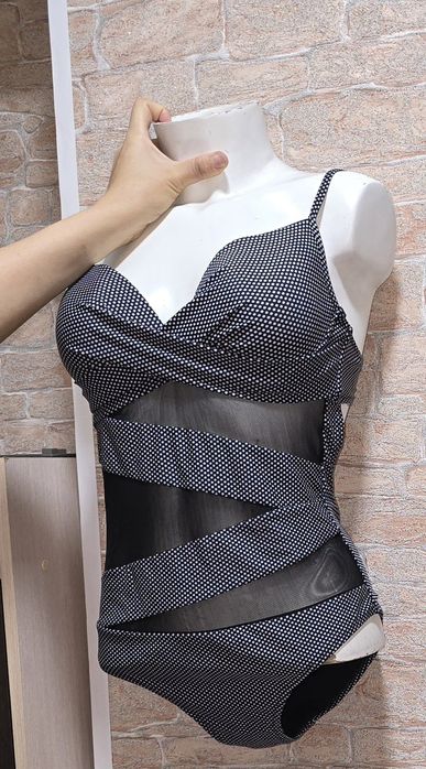 Купальник с накидкой