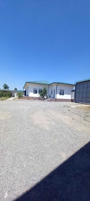 Бинокор махалля.Янгихает район. Продам действующий завод на   1.5Га .