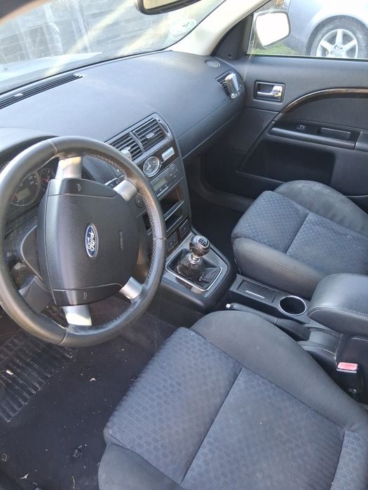 AUDI A4 2005 — imagine 3