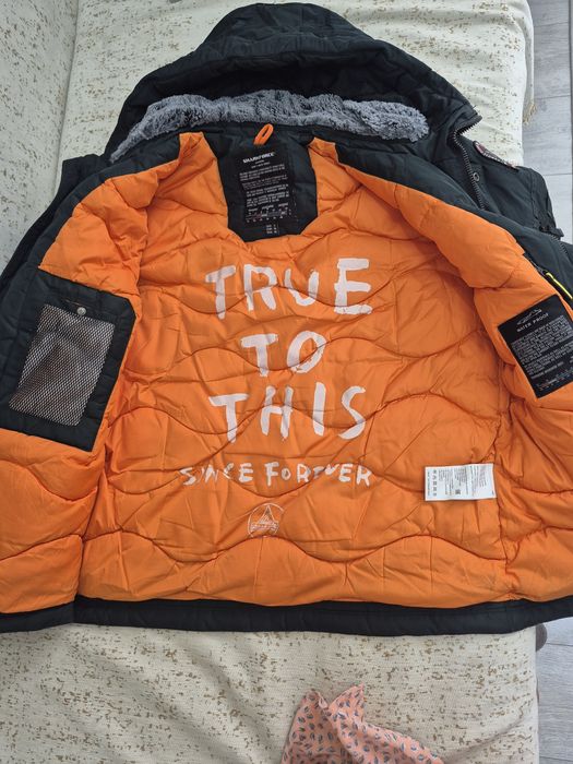 Продается зимняя куртка