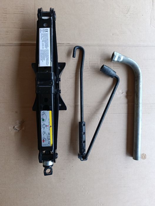 Cric Audi A3/Vw Passat B8 Golf 8/Superb B8/Leon