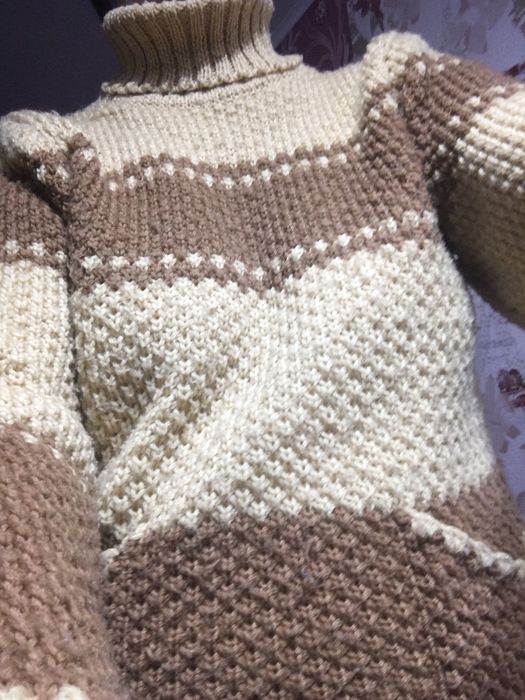 Свитер зимний женский