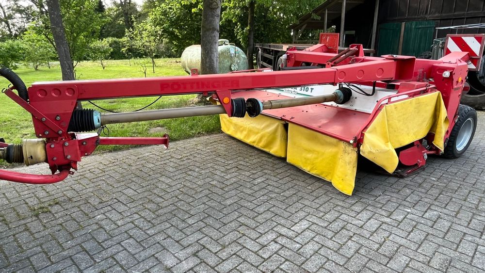 Pöttinger Kasilka, Claas Arion Case Puma, Belarus, John Deere tortadi