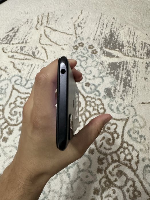 Продам Redmi 9C 64GB