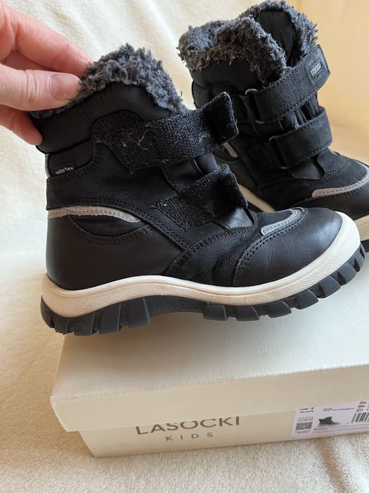 Апрески/Ботуши/обувки