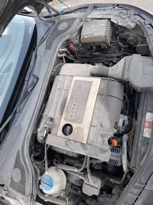 Audi TT / 2008 / automata / 2.0 benzina / 200 CP 
Pachet S-Line ( inte