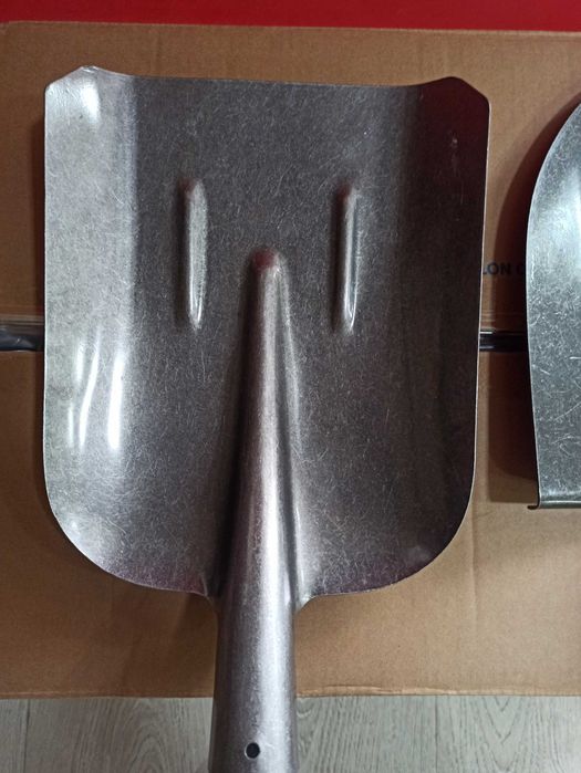 Lopata mettal.лопата металлическая.