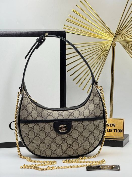 Geanta Gucci Noua !!! Dimensiuni 25/15 !!!