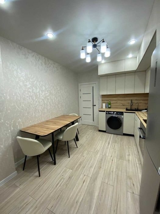 продам 2 комнатную квартиру