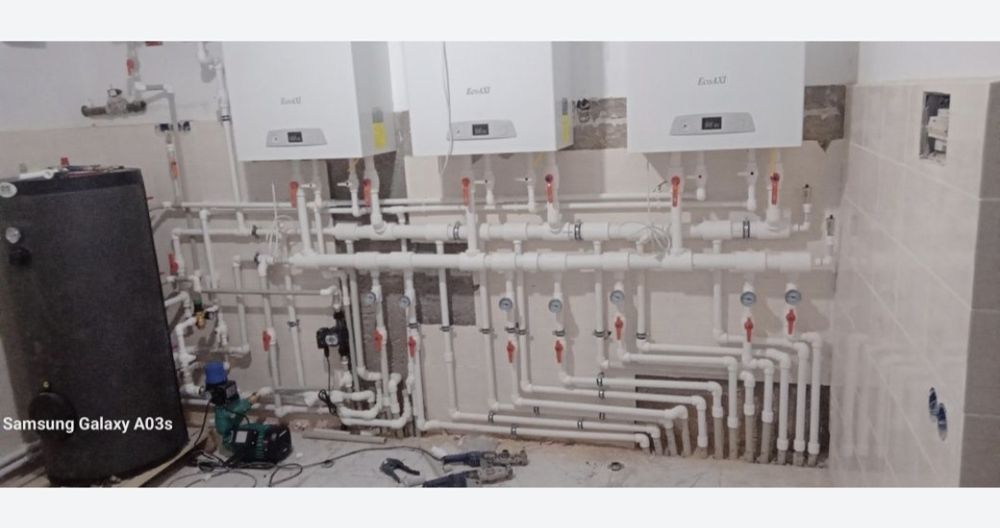 Сантехник сантехник