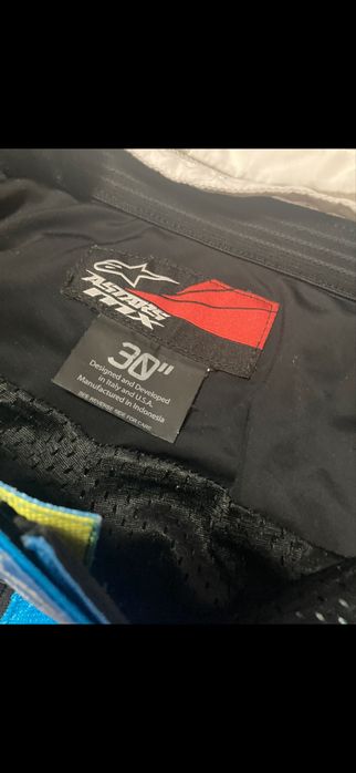 Мото екипировка за мотокрос / ендуро – яке и панталон