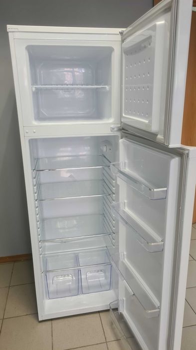 Холодильник Artel