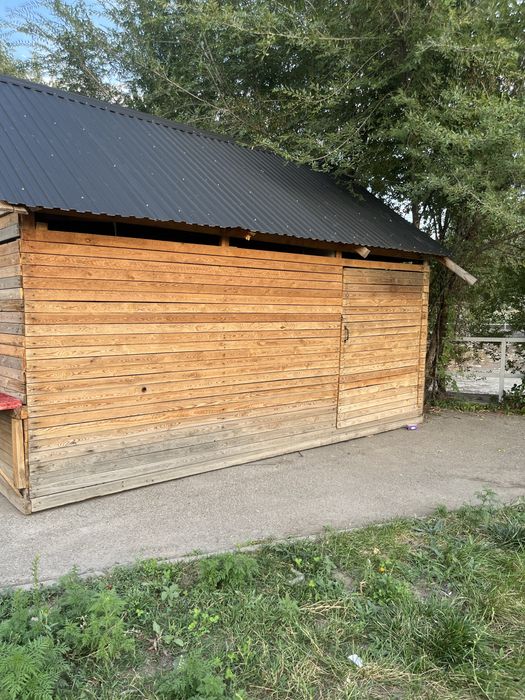 Срочно Продам 3 домика дереаянные