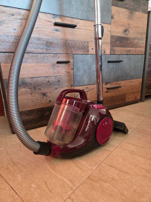 Прахосмукачка Rowenta Swift Power Cyclonic