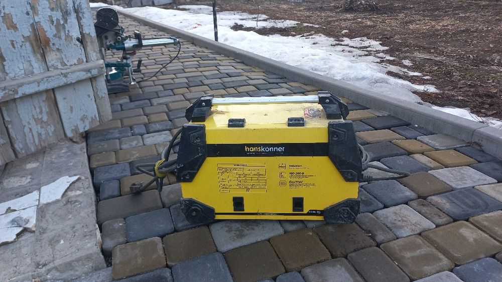 Срочно продам Сварочный аппарат