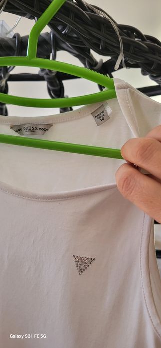 Оригинална красива рокля на Guess