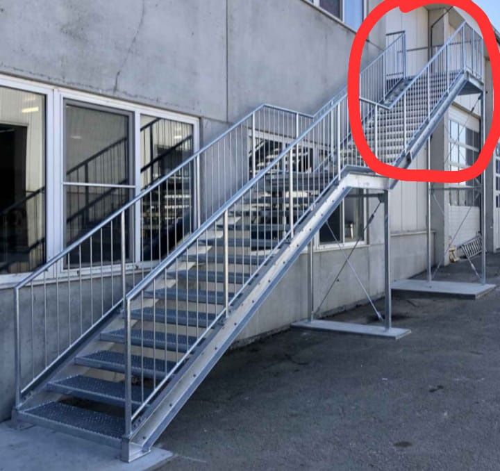 Scara metalica zincata 4mm grosime noi