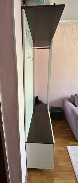 Продам прихожую открытую